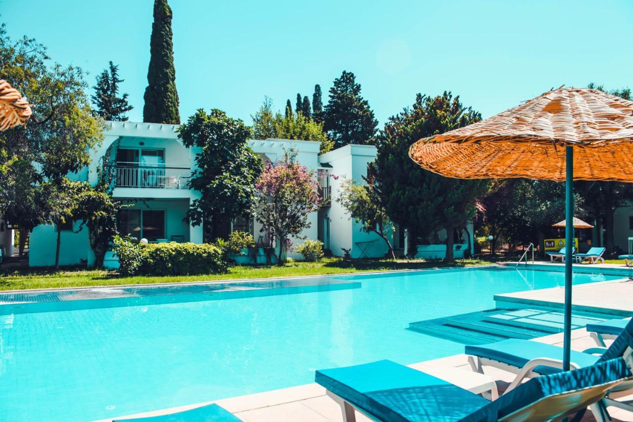 Muskebi Apart Otel Ortakent Esterno foto