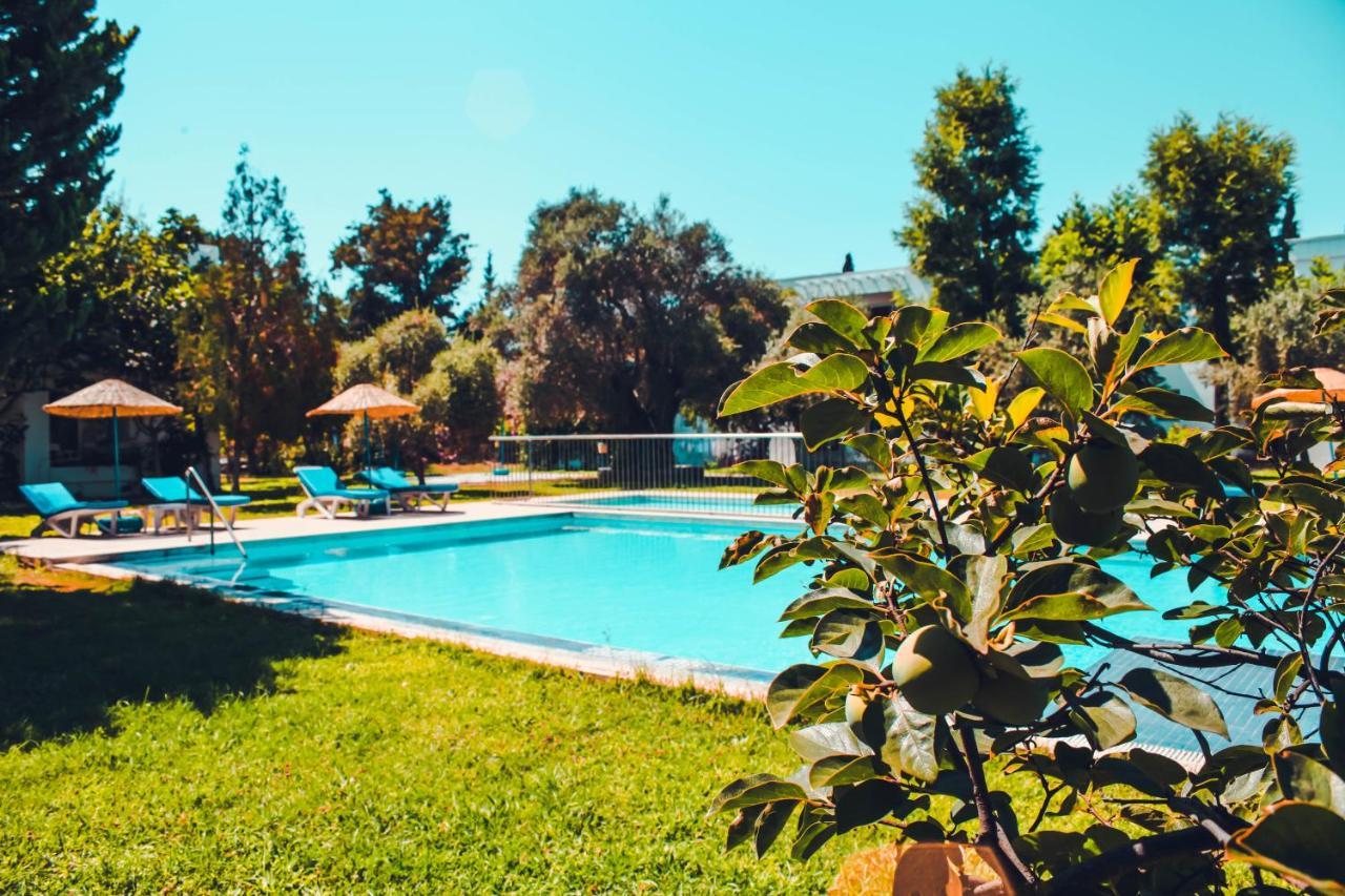 Muskebi Apart Otel Ortakent Esterno foto