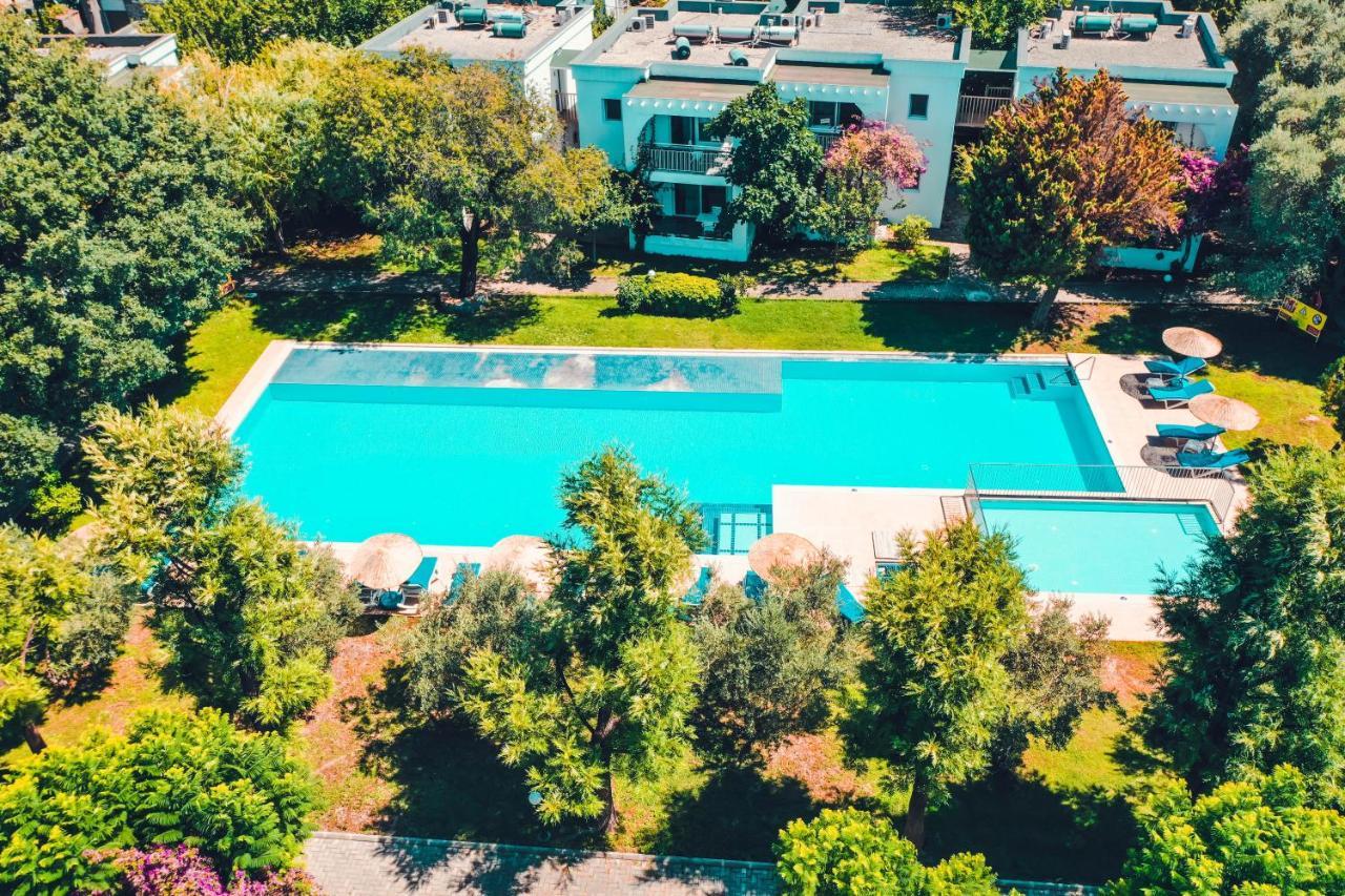 Muskebi Apart Otel Ortakent Esterno foto