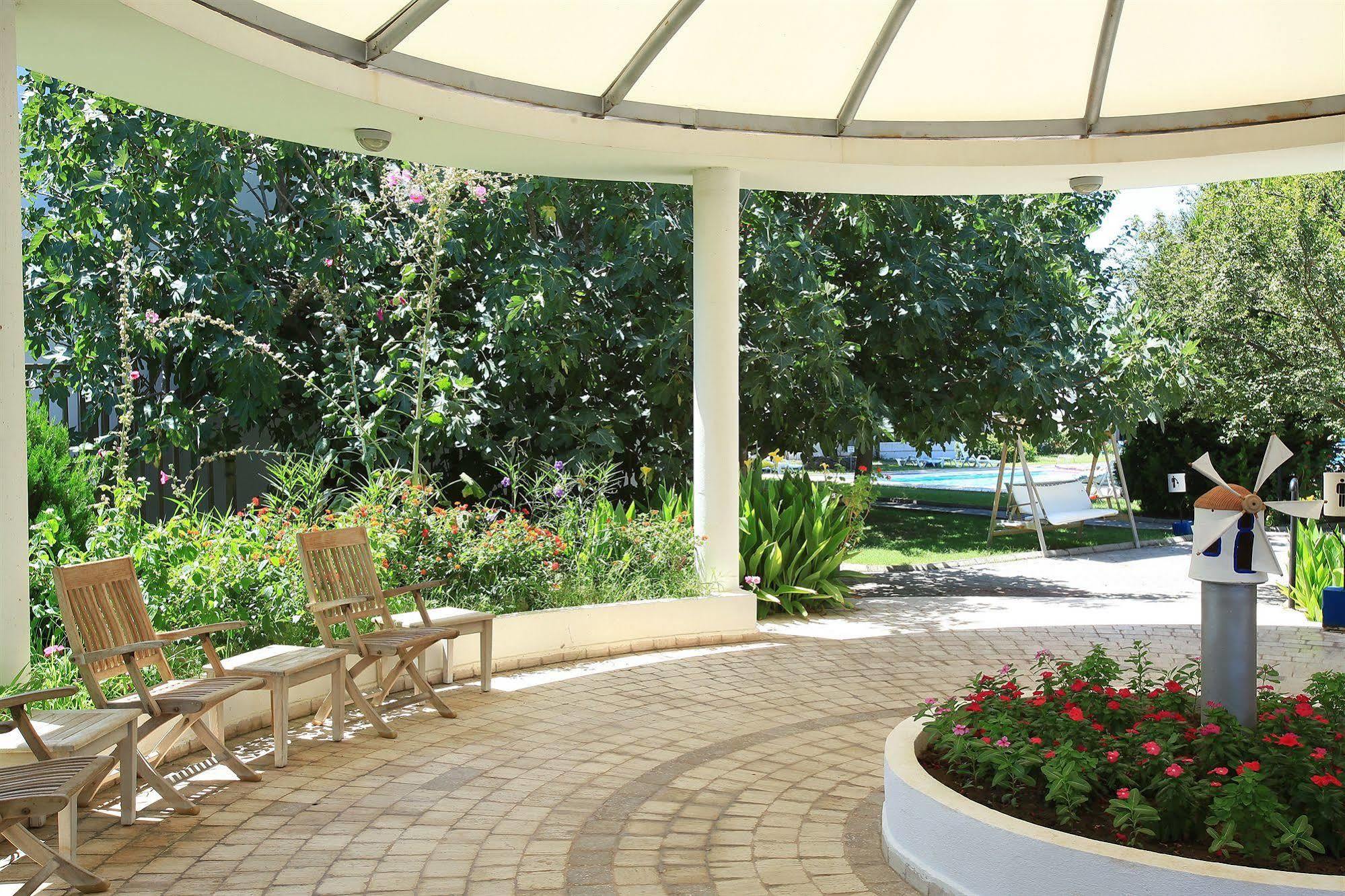 Muskebi Apart Otel Ortakent Esterno foto